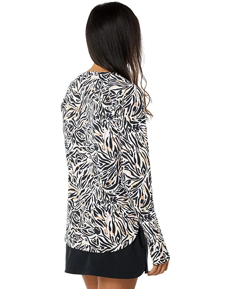 New 🤩 Lilly Pulitzer Blythe Pullover UPF 50+ | 👚 Shirts & Tops 🔔 2 New 🤩 Lilly Pulitzer Blythe Pullover UPF 50+ | 👚 Shirts & Tops 🔔 - Image 2